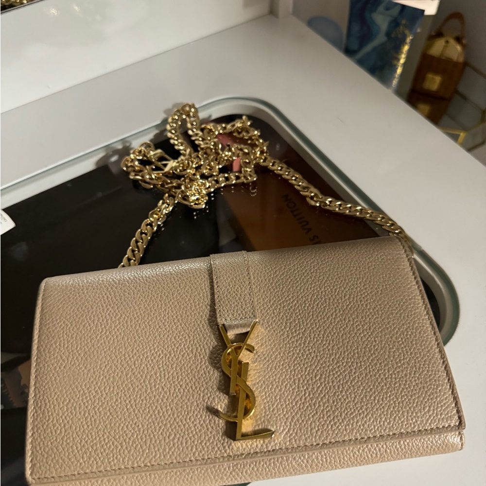 YSL wallet on chajn